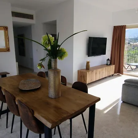 Tess Penthouse Deluxe Sol Andalusi Apartment