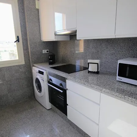Tess Penthouse Deluxe Sol Andalusi